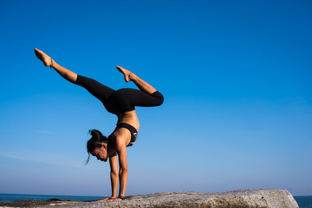 woman, yoga, meditation-2587069.jpg